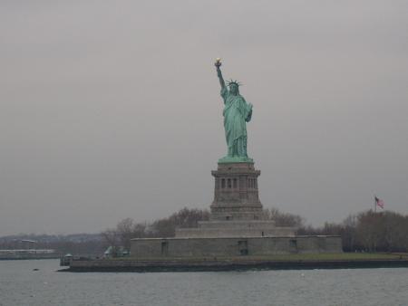 CLOSE-UP ON THE STATUE