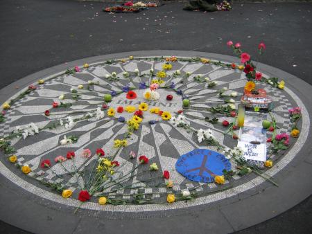 STRAWBERRY FIELDS IN CENTRAL PARK