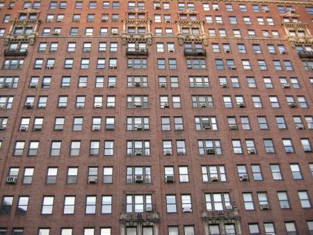 TALL BUILDING!
