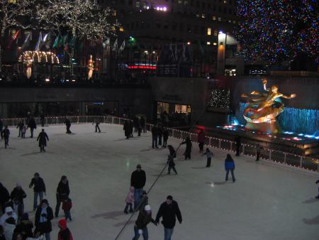 ICE RINK AT THE ROCKEFELLER CENTER