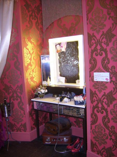 CHRISTINA'S DRESSING ROOM