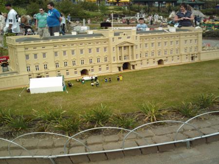 LEGO BUCKINGHAM PALACE