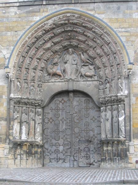 ENTRANCE OF THE CATHEDRAL