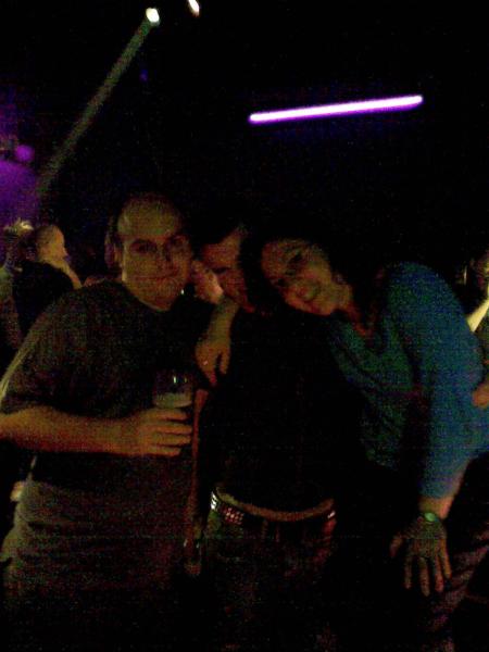 GARY, ANDI & MULAN AT THE ANGEL
