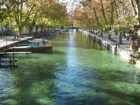 VIEW FROM THE BRIGDE OF LOVE