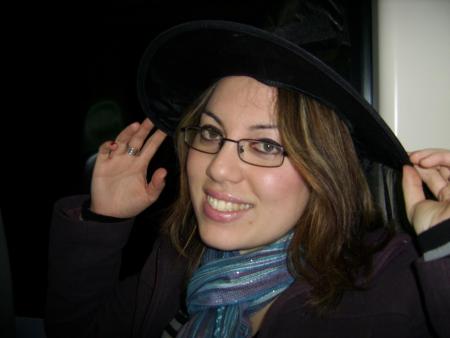 CUTE WITCH