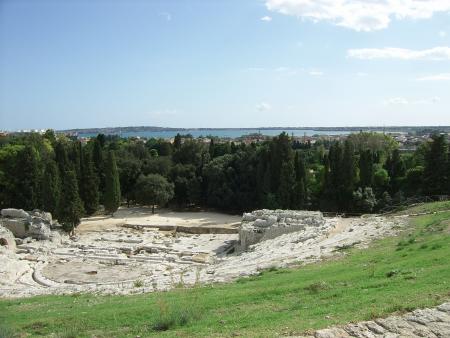 TEATRO GRECO AND THE SEA